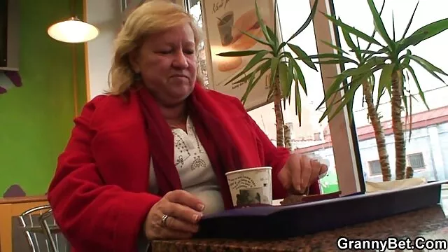 La hermana videos heroticos porno se sienta en la cara de su hermana