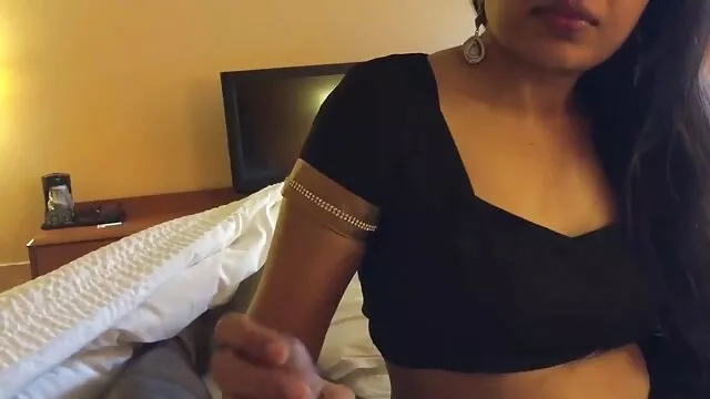 La tetona Yuria Ashina sopla una dibujos eroticos xxx gran y fuerte gran polla negra en casa