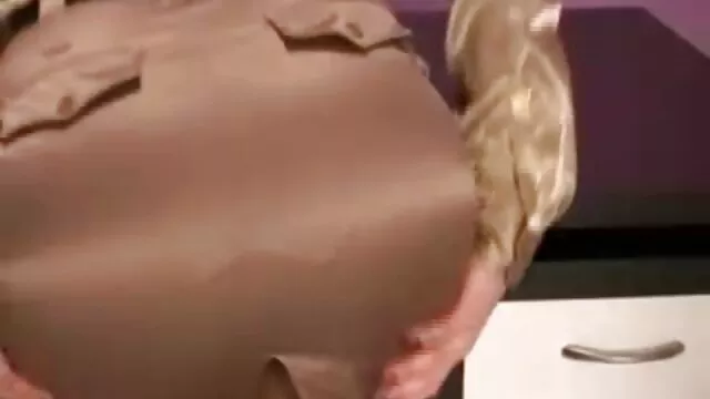 La puta adolescente checa Yasmin Blue es follada por el viejo videos eroticos de profesoras Reinhard