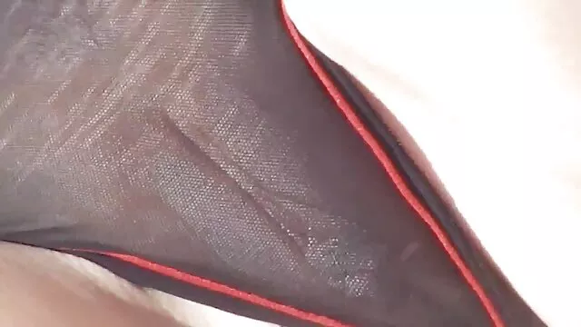 Se folla a una chica en bragas rojas y videos eroticos page 1 se corre en su cara
