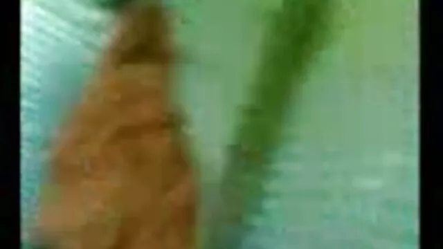 La sexy Sofi Ryan seduciendo al video erotico luly bosa fotógrafo