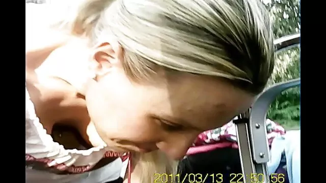 El marido no tiene más remedio que sentarse y videos de cuentos eroticos mirar