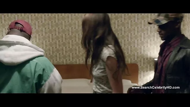 Puta anal videos eroticos de cuarentonas Sarah Vandella Sexo en grupo interracial