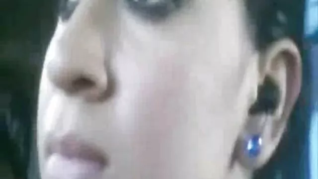 Pequeña animadora adolescente Alyssa peliculas eroticas sub español online Branch se folla a una BBC