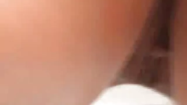 La mejor recopilación de lesbianas vídeos eróticos para celular comiendo coño