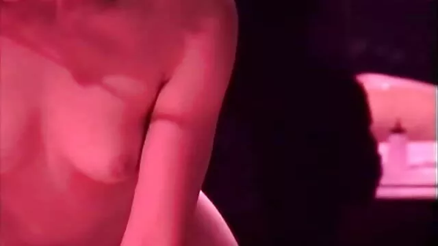 Mia Ryder y Hope Harper - Trío videos de peliculas eroticos con MILF y Spinner - Autobús