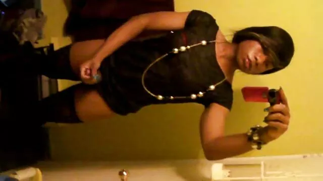 Eres sexo con masajes xxx un chico marica en el fondo