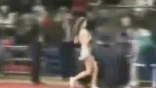 Enormes tetas dique complaciendo el coño y el culo videos caricias eroticas de MILFs con un consolador